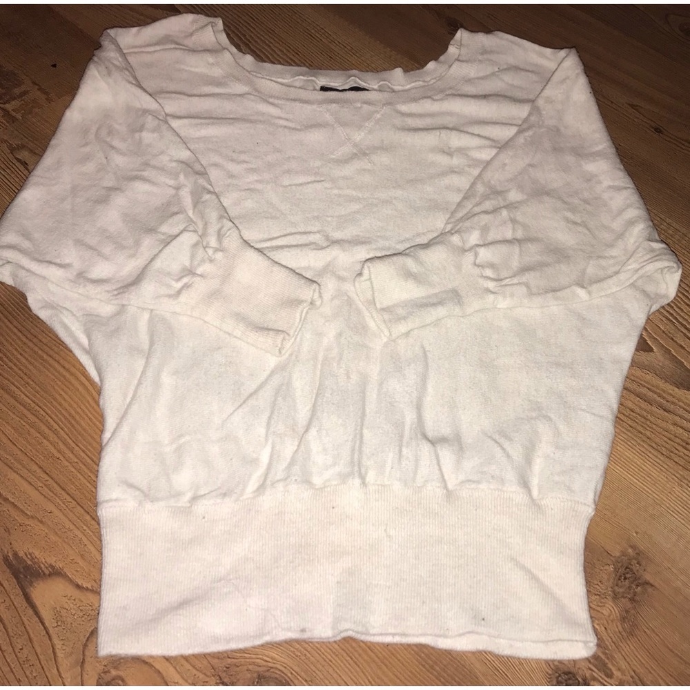 Off white American Eagle sweater